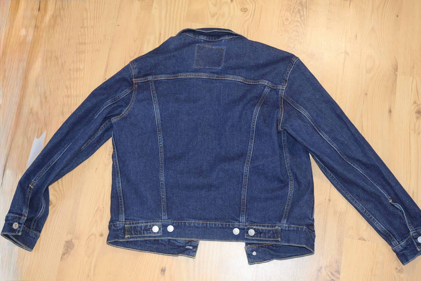 Levi's Jeans Jacket (Small)