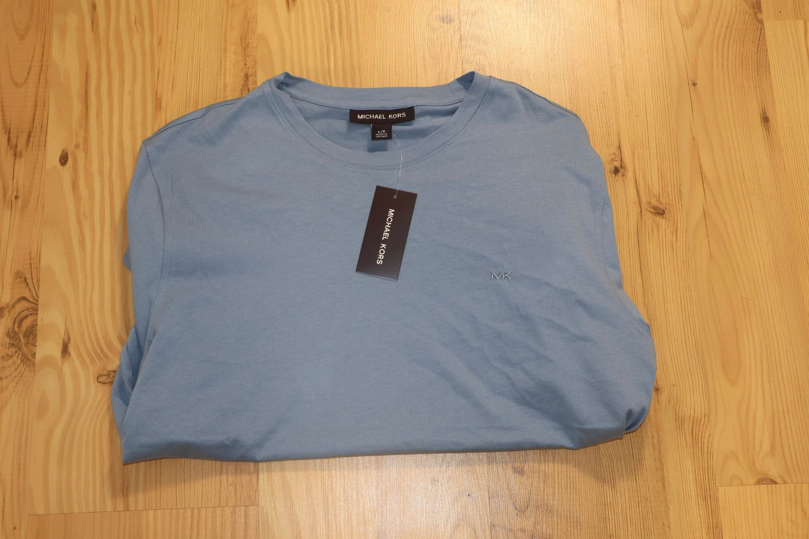 Michael Kors T-Shirt (Large)